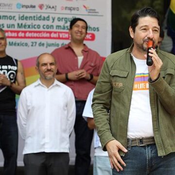 Imss (1) IMSS participa en la Marcha del Orgullo con acciones preventivas y detección oportuna