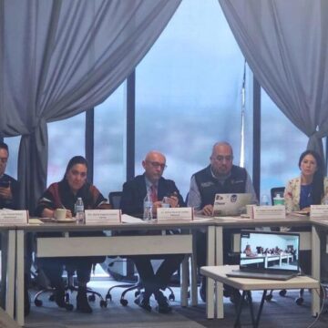 Prevenir dengue (1) Yucatán presenta en reunión nacional estrategia para prevenir dengue y otras arbovirosis