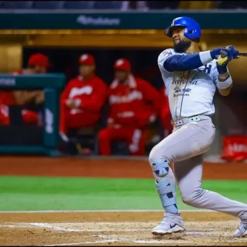 Diablos Rojos se impone 5-2 ante Charros de Jalisco en la Capital