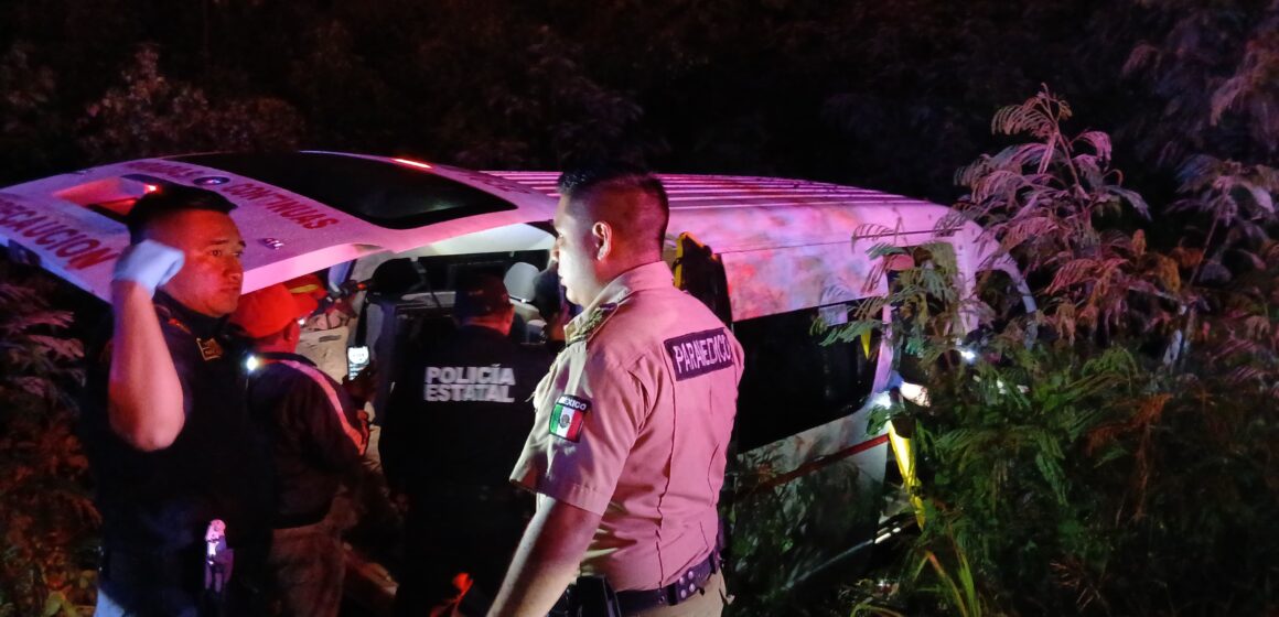 lesionado1 Percance Vial En El Crucero Motul-Kini Taxi De La Ruta Tizimin-Merida Colisionó De Frente. Hay 6 Lesionados