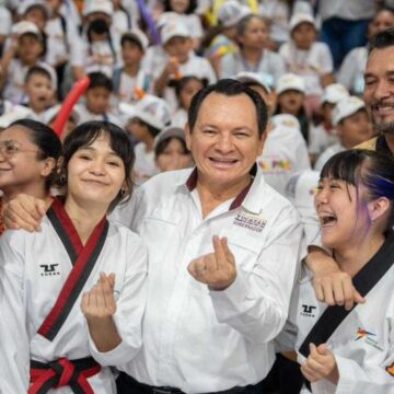 Arranca Báaxal Paal del Renacimiento Maya con 5,450 niñas y niños