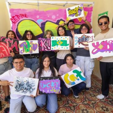 Fomentan talento juvenil durante el verano con taller gratuito de grafiti