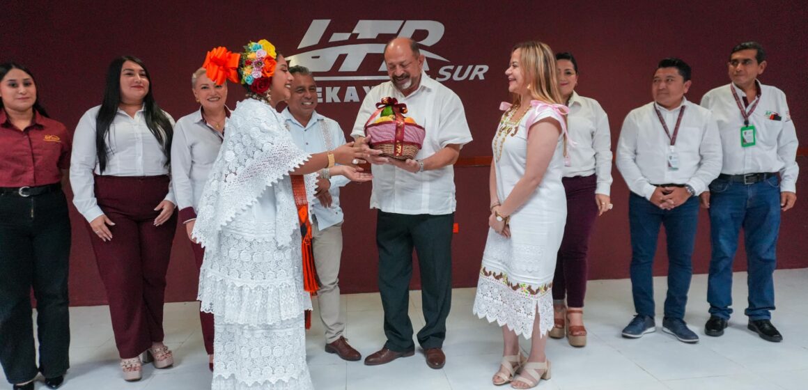 *Proyecta Sefotur el futuro turístico de Yucatán con el impulso de los Pueblos Mágicos*