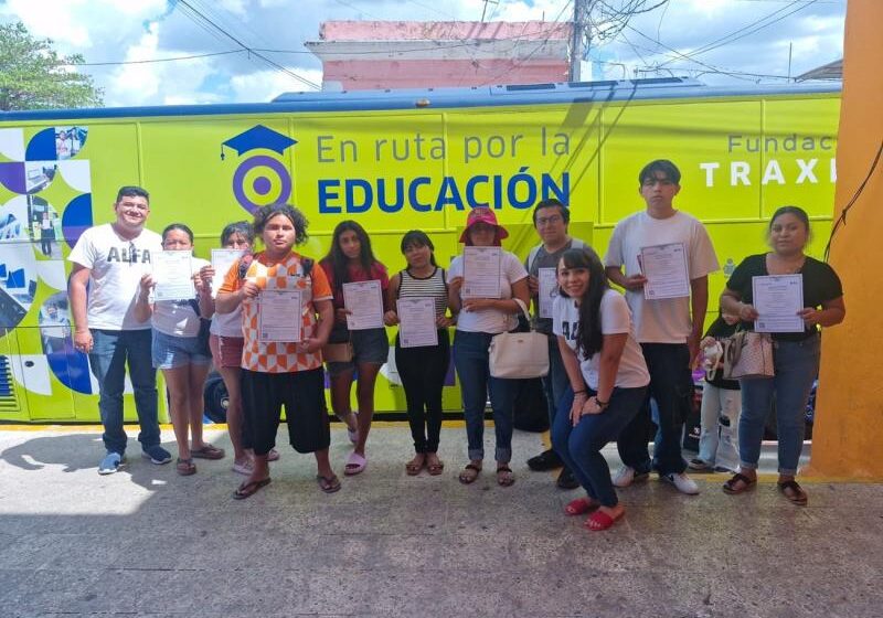 Ieaey llegará a Cacalchén (1) Aula móvil del Ieaey llegará a Cacalchén para acercar servicios de educación básica