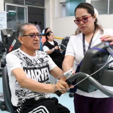 Refuerza IMSS rehabilitación cardiaca en personas adultas mayores para prevenir discapacidad