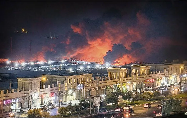 Iran-bombardeo Crisis en el Golfo: EE. UU. e Irán reanudan hostilidades tras la ruptura del alto al fuego