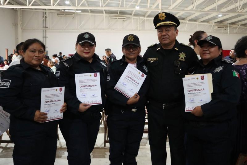 Policias Policías municipales concluyen capacitación para atender violencia de género
