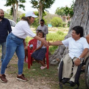 DIF Yucatán entrega proyectos productivos y apoyos funcionales en San José Chactún