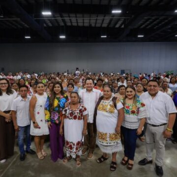 Renacimiento (1) Renacimiento Maya fortalece derecho a la alimentación con 1.4 millones de raciones para familias que más lo necesitan