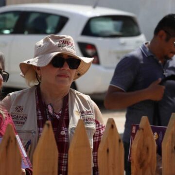 Semujeres (3) Semujeres acerca servicios de los Centros Libre con brigadas casa por casa