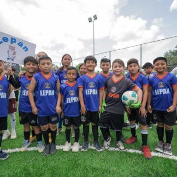 Tecoh (2) Tecoh estrena nueva cancha deportiva como parte del Renacimiento Maya para transformar espacios públicos y generar bienestar
