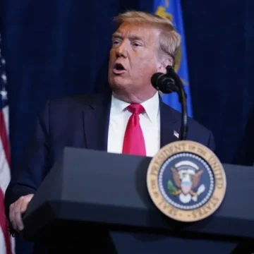 Trump Trump afirma que Cuba “se está acercando” a EE. UU. tras nuevas sanciones masivas