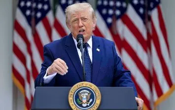 Trump asegura que aranceles impulsaron traslado de producción de Toyota de México a Texas