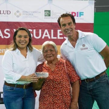 Lentes gratuitos benefician a más de mil yucatecos