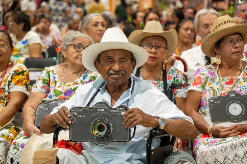 Expo Personas Adultas Mayores 2026 en el Centro de Convenciones Yucatán Siglo XXI (4) Expo Personas Adultas Mayores 2026 inicia en Yucatán