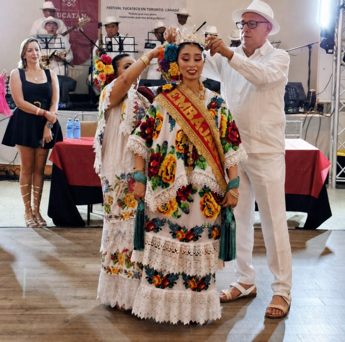 Renacimiento Maya acerca servicios a yucatecos en Canada