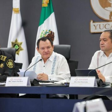 Joaquín Díaz Mena encabeza Mesa Estatal de Seguridad en Yucatán Yucatán refuerza seguridad ante cierre vacacional