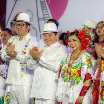 Juventudes celebran cultura y desarrollo con el Renacimiento Maya