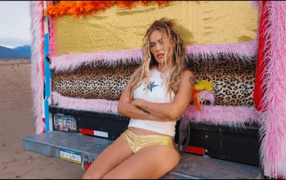 Karol G estrena canción inédita durante concierto en Washington