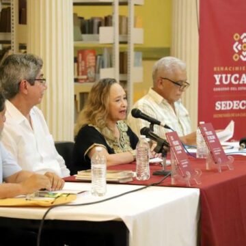 Nuevo libro (1) Nuevo libro reúne mirada crítica y generosa de Roldán Peniche Barrera