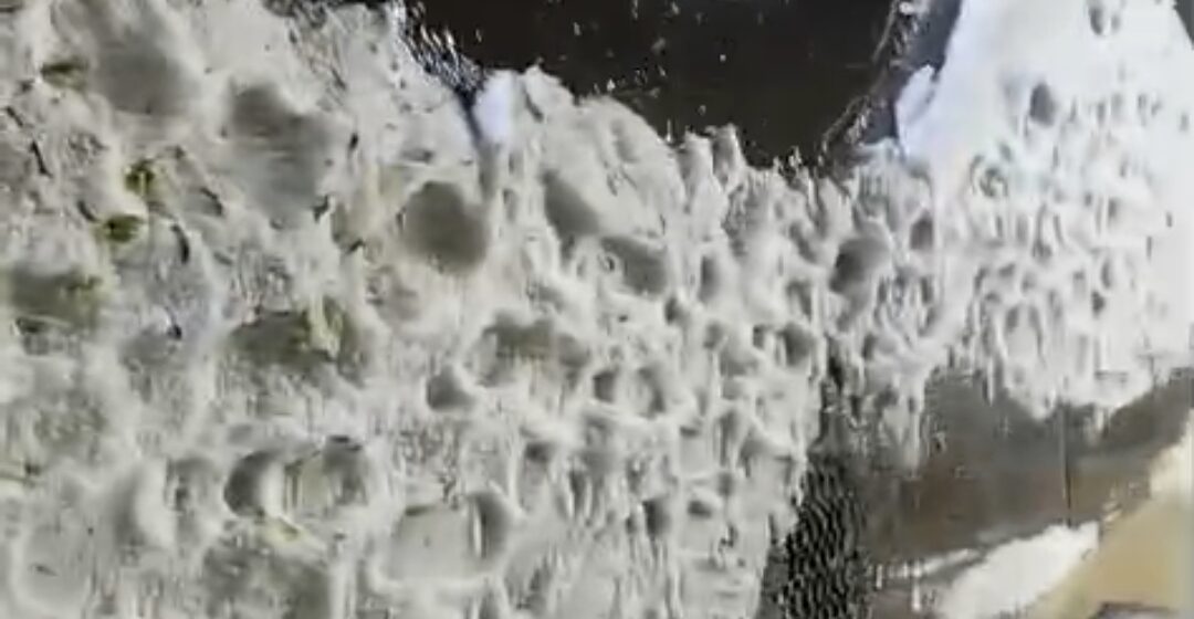 Imágenes impactantes: Granizada extrema cubre de bloques de hielo a la Ciudad de México