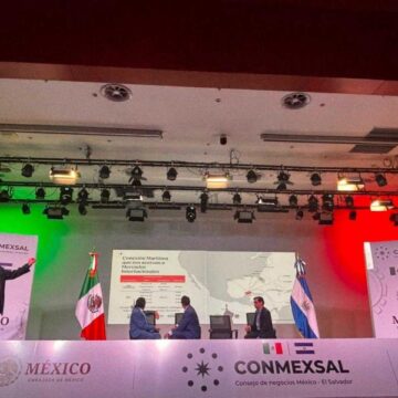 Yucatán promueve inversión y sector aeronáutico en El Salvador