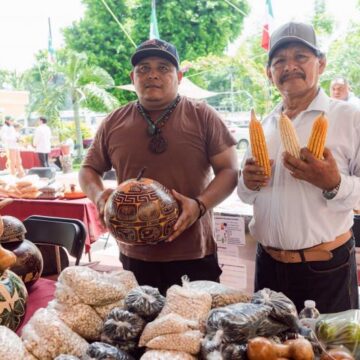 La milpa y la chaya protagonizan feria de saberes y ciencia