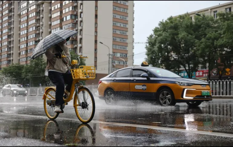 tifon-dolphin China activa alerta naranja por el avance del tifón Dolphin
