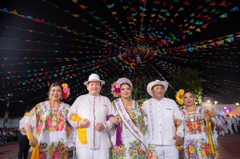 tradiciones y raíces (1) Renacimiento Maya fortalece tradiciones y raíces que dan identidad a Yucatán