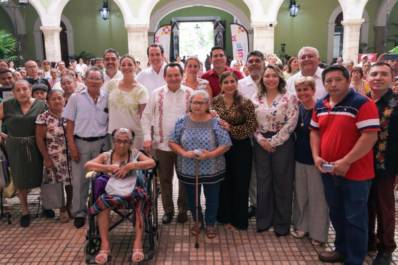 voces y miradas (1) Renacimiento Maya devuelve voces y miradas con más de 2,100 apoyos