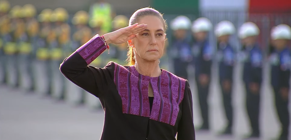 Claudia Sheinbaum encabeza homenaje a víctimas de los sismos de 1985 y 2017 Sheinbaum encabeza homenaje a víctimas de los sismos