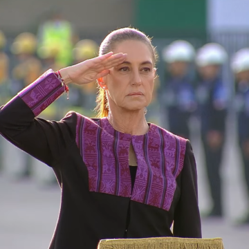 Sheinbaum encabeza homenaje a víctimas de los sismos
