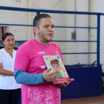 DIF Yucatán orienta sobre lactancia y alimentación infantil