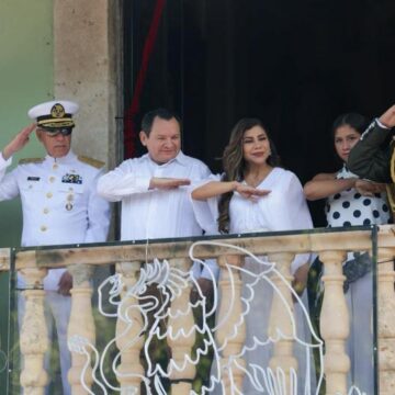 Desfile de Independencia en Yucatán con 4,850 participantes (1) Desfile de Independencia en Yucatán reúne a 4,850 personas