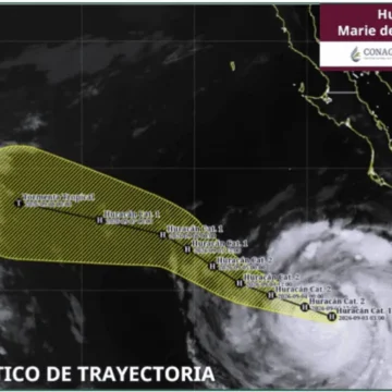 Huracán Marie alcanza categoría 1 y afecta a México