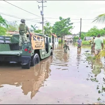 Baja California Sur se prepara ante posible impacto de Polo