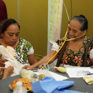 Parteras mayahablantes (1) Parteras mayahablantes refuerzan saberes y atención a recién nacidos