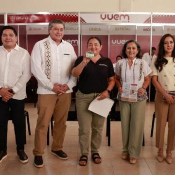 UNI VUEM acerca trámites estatales y federales a universitarios de Yucatán (1) UNI VUEM acerca trámites a universitarios de Yucatán