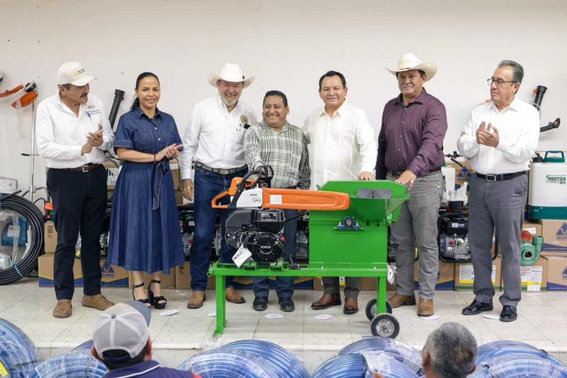 inversión de 67 mdp en beneficio de cuatro mil 683 productoras y productores agropecuarios (1) Renacimiento Maya cumple y fortalece al campo con inversión de 67 mdp en beneficio de cuatro mil 683 productoras y productores agropecuarios