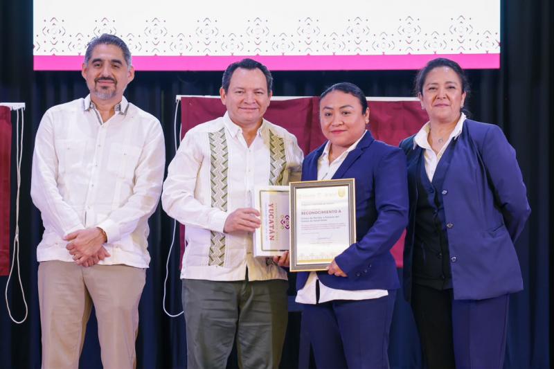 salud con inversión de 4.2 millones de pesos (1) Renacimiento Maya fortalece el primer nivel de salud con inversión de 4.2 millones de pesos en 13 clínicas gratuitas de atención a heridas