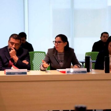 Yucatán se suma a pacto nacional para simplificar trámites y reducir tiempos de atención