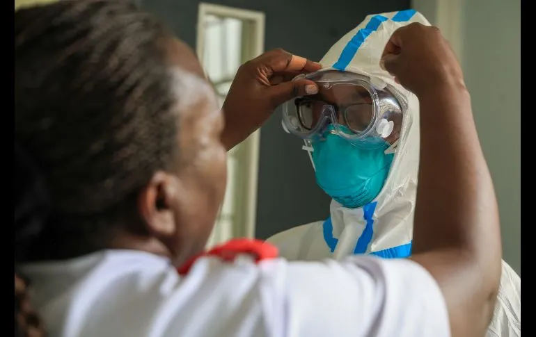 Autoridades sanitarias de Kenia informan sobre el brote de ébola (1) Kenia confirma segunda muerte por ébola durante el brote