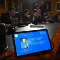 Nobel de Física 2026 reconoce a Francis Halzen