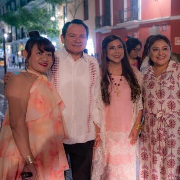 Inicio de la Agenda Rosa 2026 en Yucatán contra el cáncer de mama (1) Agenda Rosa 2026 inicia en Yucatán contra el cáncer de mama