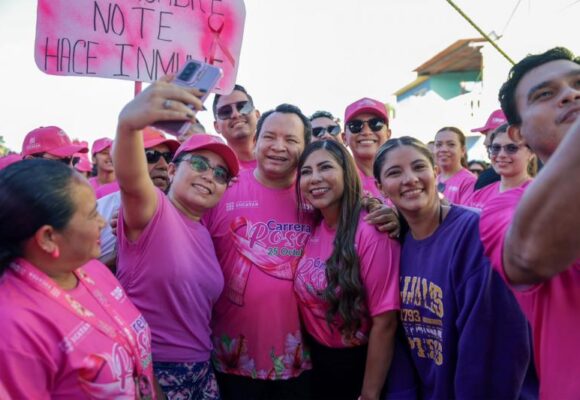 Mastografías y Papanicolaou gratis al terminar la caminata: la Carrera Rosa llega a Telchac Puerto y el 30 de octubre entregarán 92 prótesis mamarias