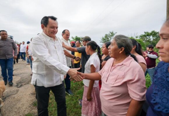 Llevaban 30 años pidiendo su camino; el Gobernador adelantó la obra casi tres semanas: arranca la reconstrucción Tixcancal-Chan Cenote-Trascorral, con 9 millones de pesos para 5,178 habitantes