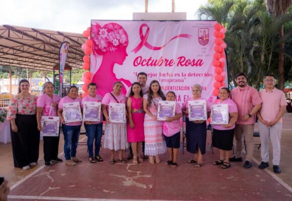 DIF Yucatán lleva la Agenda Rosa a Tzucacab: entrega prótesis mamarias