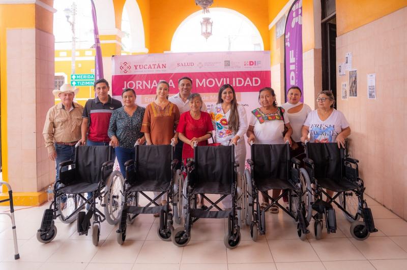 movilidad y el autoempleo a familias de Panabá y Sucilá (1) DIF Yucatán acerca apoyos para la movilidad y el autoempleo a familias de Panabá y Sucilá