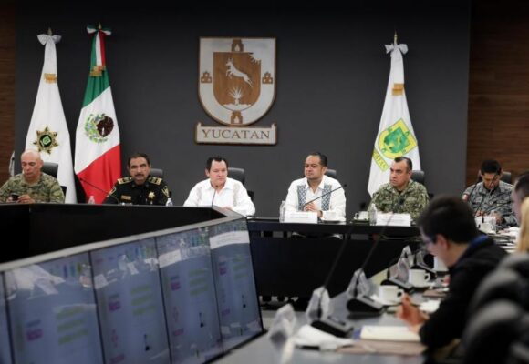 Destacan coordinación y prevención tras paso con saldo blanco del huracán Isaías